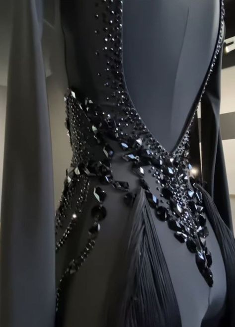 Black Ballroom Dress, Goth Wedding Dresses, Ballroom Dress Inspiration, Tango Dress, Latin Dance Dresses, Ballroom Dance Dresses, Latin Dress, Figure Skating Dresses, Ballroom Dress