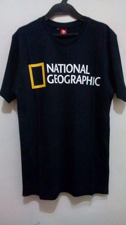 National Geographic | Dark blue | Cotton combed 30s | Stock # L : 1 pcs National Geographic Tshirt, Marvel Hoodies, Aesthetic Shirts, Shirt Printing, National Geographic, Tshirt Print, Dark Blue, Design Ideas, Marvel