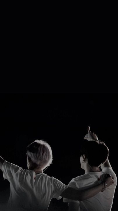 JIKOOK Jimin Dark Aesthetic, Jikook Tumblr, Jimin Dark, Bts Group Picture, Bts Wallpaper Lyrics, Wallpaper Bts, Bts Vkook, Park Jimin Cute, Jimin Wallpaper