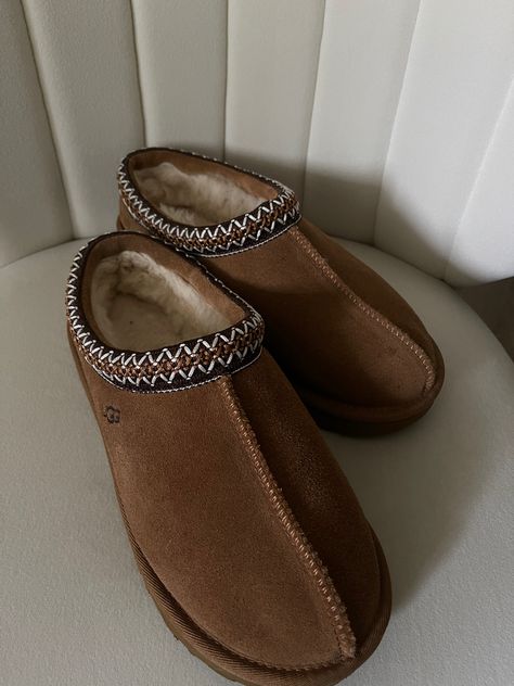 UGG tasmans Tasmanian Uggs, Uggs Low, Ugg Tasmans, Ugg Season, Uggs Tasman, 2023 Wishlist, Cute Slides, Shoe Trend, Elizabeth Bennet