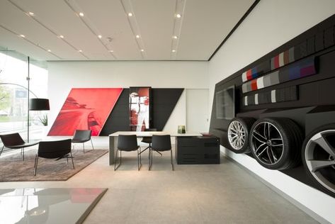 Creativity-Focused Car Showrooms : myAudi Sphere Automobile Showroom Design, Automotive Waiting Room Ideas, Tire Shop Design, Auto Showroom Design, Car Dealership Design, Automotive Showroom, Car Showroom Interior, Dealership Showroom, Car Showroom Design