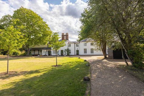 THE history of Frogmore Cottage is a rocky one – from the first time Prince Harry and Meghan Markle stepped foot inside until the last. It was this week revealed the couple had officially left their beloved, £2.4million-refurbed UK base – six months after they were given an eviction notice. Their remaining possessions at the […] Nottingham Cottage, Frogmore Cottage, Royal Lodge, Windsor Homes, Meghan Markle News, Kate Middleton News, Prince Harry And Meghan Markle, Harry And Meghan Markle, Harry Meghan