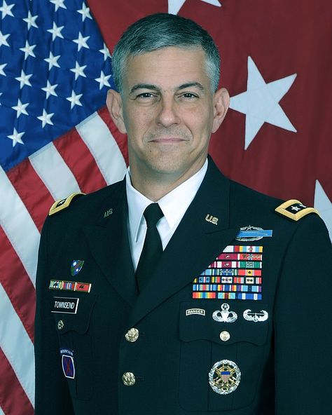 From Wikiwand: Gen. Stephen J. Townsend, Stephen Townsend, Scammer List, Us Army General, Work Confidence, Military Moments, Blue Playsuit, Romance Scams, Army General