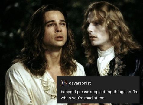 #interviewwiththevampire Louis Brad Pitt, Lestat X Louis, Brad Pitt Vampire, Interview With The Vampire 1994, Vampire Men, Brad Pitt Movies, Anglina Jolie, Interview With A Vampire, Lestat And Louis