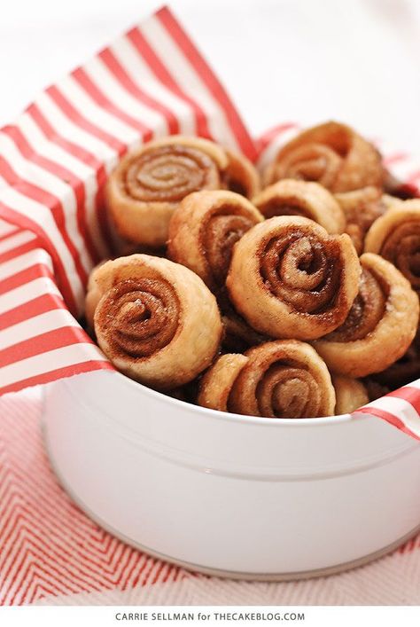 Pie Crust Cookies | poppable pinwheels of cinnamon-sugar-coated pie crust | by Carrie Sellman for TheCakeBlog.com Mini Pinwheels, Pie Crust Cookies, Cinnamon Pie, Store Bought Pie Crust, Pinwheel Cookies, Mini Pie, Shugary Sweets, Refrigerated Pie Crust, Flaky Pie Crust