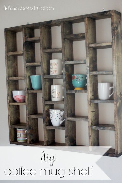 13 Brilliant DIY Mug Racks You'll Have Fun Making - Check out how to make a DIY mug display shelf Diy Coffee Shelf, Coffee Mug Shelf, Diy Coffee Mug, Mug Shelf, Takken Decor, Coffee Mug Display, Coffee Mug Holder, Diy Toy Storage, Diy Coffee Bar