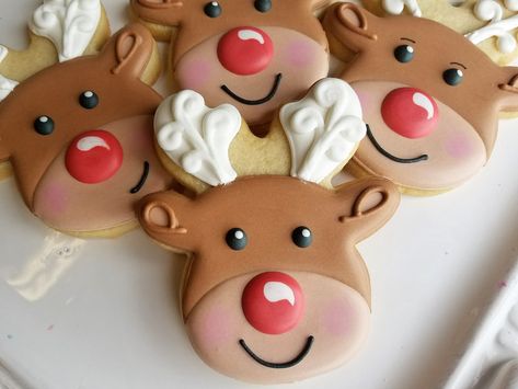 Reindeer Cookies Decorated, Christmas Reindeer Cookies, Flour Box Bakery, Themed Baking, Rudolph Cookies, Christmas Sugar Cookies Decorated, Cookie Making, Royal Iced Cookies, Reindeer Cookies