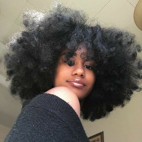 Beautiful Natural Hair, Pelo Afro, Natural Hair Beauty, 4c Hair, Afro Hair, Natural Hair Inspiration, Hair Crush, Natural Hair Journey, 4c Hairstyles