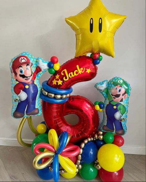 Super Mario Party Balloons, Super Mario Balloon Bouquet, Super Mario Balloons, Super Mario Balloon Garland, Mario Balloons, Balloon Boutique, Mario Kart Party, Nintendo Party, Super Mario Bros Birthday Party