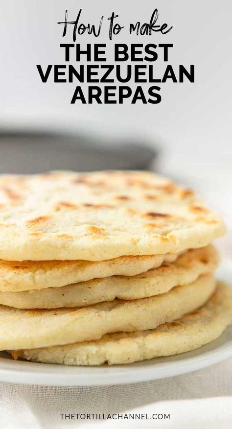 How to make Venezuelan arepas. A great lunch or dinner recipe made with corn flour and baked on a skillet. Easy to make and real tasty. Visit thetortillachannel.com for the full recipe and video. #thetortillachannel #arepas #venezuelanarepas #arepasrecipe #easyarepas #tastyarepas Corn Flour Recipes, Corn Cakes Recipe, Arepas Recipe, South American Recipes, Venezuelan Food, Corn Cakes, Hispanic Food, Latin Food, International Recipes