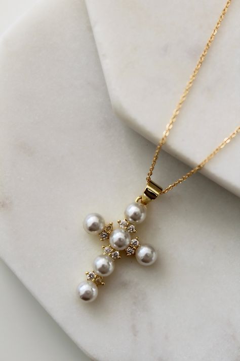 14k gold filled chain 18k gold plated pearl cross 32mm x18 mm Pearl Cross Necklace, Gift Wishlist, Jewelry Wishlist, Fall Closet, Gold Ear Cuff, Bible Motivation, Funky Jewelry, Gold Gift, Jewelry Lookbook