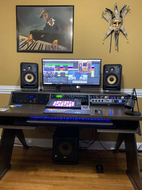 Vertical Piercing, Studio Room Design, Home Studio Desk, Musical Keyboard, Music Studio Decor, Music Desk, Home Recording Studio Setup, Music Bedroom, Recording Studio Setup