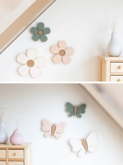 Girl Butterfly Room, 3d Flower Wall Decor, Pediatrics Office, Butterfly Wall Art Diy, Girl Nurseries, Butterfly Room Decor, Butterfly Bedroom, Flowers Wall Decor, Butterfly Room