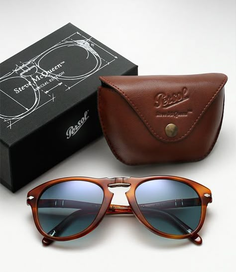 Steve McQueen Persol 714 1 Must have a pair of these! Steve Mcqueen Sunglasses, Persol Steve Mcqueen, Sunglasses Ideas, Ray Ban Sunglasses Sale, Persol Sunglasses, Ray Ban Wayfarer, Cheap Ray Bans, Ray Ban Outlet, Ray Ban Aviator