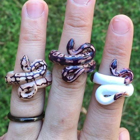 Polymer Clay Snake, Royal Python, Clay Snake, Fimo Ring, Diy Clay Rings, Clay Ring, Polymer Clay Ring, Clay Rings, Clay Diy Projects