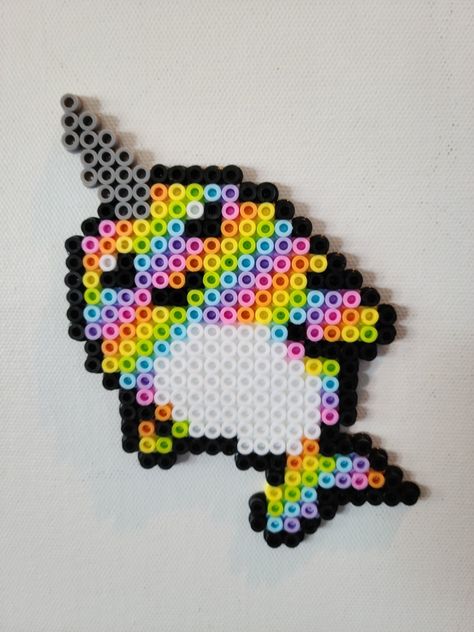 Rainbow Perler Beads, Perel Bead Ideas Cute, Perler Bead Rainbow, Perler Bead Patterns Easy, Fuse Beads Ideas Cute, Melty Beads Ideas, Pearler Bead Design, Fuse Beads Ideas, Bead Rainbow