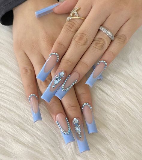 Blue Acrylic Nails With Diamonds, Blue Acrylic Nails With Gems, Light Blue Nails With Gems, Light Blue Acrylic Nails Design Long, White Nails With Blue Rhinestones, Nail Designs For Quinceanera Blue, Grad Nails Blue, Icy Blue Prom Nails, Light Blue Nails With Charms