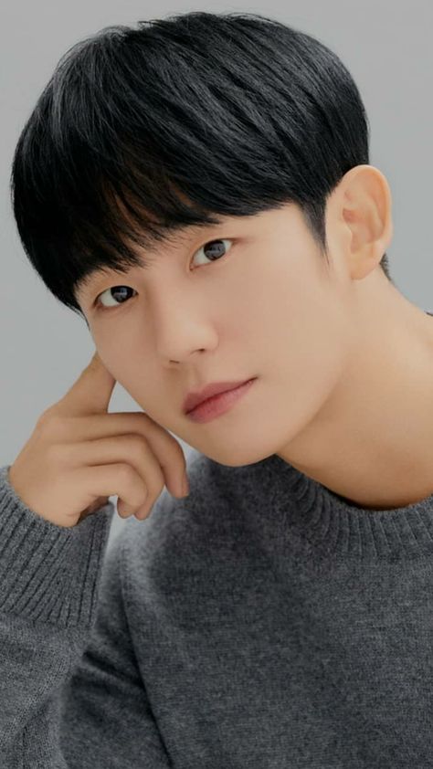 Jung Hein, Asian Haircut, Jung Haein, Jung Hae In, Men Haircut Styles, Black Music, Fnc Entertainment, Handsome Actors, Korean Hairstyle