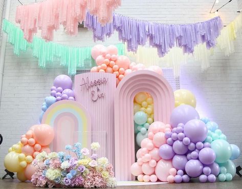 Alessia And Eve's Rainbow 1st Birthday ..🌸 Thank you to all who helped me put my very first styling Job together .. Styling / props /… | Instagram Rainbow Birthday Party Decorations, Rainbow Themed Birthday Party, Candy Theme Birthday Party, Balloons Arch, Rainbow Party Decorations, Unicorn Themed Birthday Party, Pastel Birthday, Rainbow Confetti, Pastel Balloons