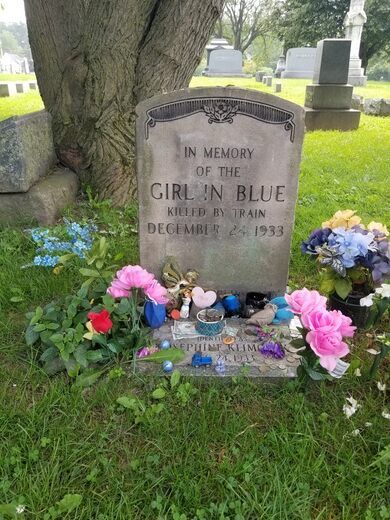 The Girl in Blue – Willoughby, Ohio - Atlas Obscura Willoughby Ohio, Atlas Obscura, Usa Travel, A Name, Young Woman, Travel Usa, Ohio, Travel, Blue