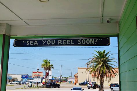 Florida Beach Town Aesthetic, Beach Spa Aesthetic, Beachside Town Aesthetic, 1960s Beach Aesthetic, Small Town Beach Aesthetic, 80s Beach Aesthetic, Small Beach Town Aesthetic, Seaside Town Aesthetic, Coastal Town Aesthetic