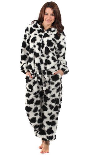 A fluffy cow onesie. Need I say any more? ;) Cow Onesie, Fluffy Cow, Bunny Outfits, Easter Bunny Outfits, Fluffy Puff, Animal Onesies, Fancy Dress Halloween, Fancy Dress Halloween Costumes, Animal Onesie