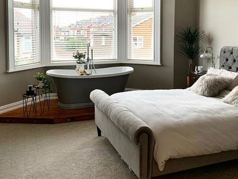 Baths In Bedrooms, Bathtub In Bedroom, Bedroom With Bathtub, Bath In Bedroom, Beautiful Bathtubs, Georgian Interiors, Bedroom With Bath, Master Room, Freestanding Bath