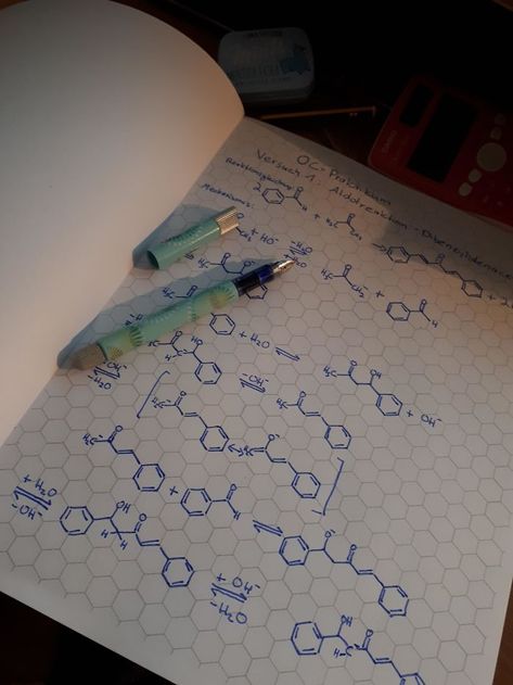 This Hexagonal Graph Paper For Organic Chemistry Organic Chemistry Notes, Chemistry Paper, 달력 디자인, Chemistry Notes, Chemistry Lessons, Chemistry Class, Organic Chemistry, Study Motivation Inspiration, Studying Inspo