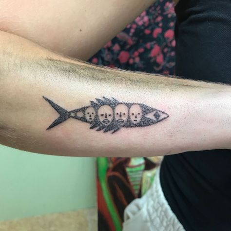 Ween Tattoo, Weird Fishes Radiohead Tattoo, Black Fish Tattoo, Fishbone Tattoo, Stick And Pokes, Salmon Tattoo, Aesthetic Tattoo Ideas, Stick And Poke Tattoo, Stick Poke Tattoo