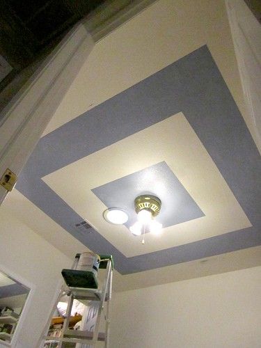 Square ceiling paint Stenciled Ceiling, Painted Ceiling Beams, Ceiling Colour, Foyer Room, Paint Ceiling, Color Ceiling, Ceiling Paint, Dental Office Design Interiors, Ceiling Trim