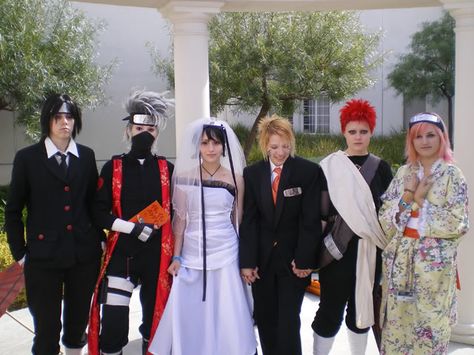 a wedding ceremony for Naruto and Sasuke Naruto Wedding, Cosplay Wedding, Vowel Renewal, Couple Picture, Naruto And Sasuke, Couple Pictures, A Wedding, Wedding Ceremony, Dream Wedding