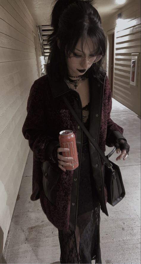 Vamp Goth Aesthetic, Nerdy Goth Aesthetic, Thanksgiving Goth Outfit, Goth Ethereal, Goth Cozy Outfit, Goth 2023, Rainy Goth Outfit, Goth Outfit Ideas Winter, Romantic Goth Outfit Ideas