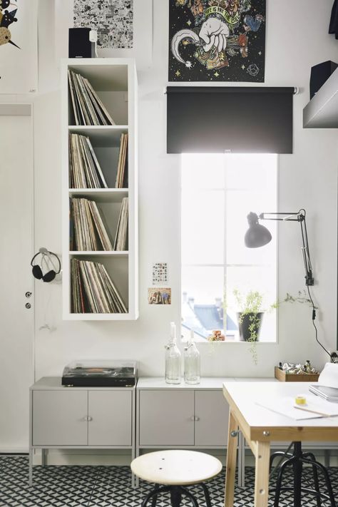 Ikea Vinyl Storage, Ikea Lixhult, Ikea Kallax Shelving, Compact Apartment, Small Apartment Furniture, Open Shelving Units, Compact Furniture, Wall Shelving Units, Studio Wall