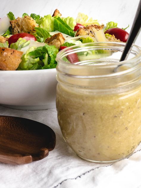 Easy Caesar Salad Dressing, Vinaigrette Recipes Easy, Caesar Salad Dressing Recipe, Poppyseed Dressing, Citrus Vinaigrette, Salad Dressing Recipe, Honey Mustard Vinaigrette, Easy Salad Dressing, Poppy Seed Dressing