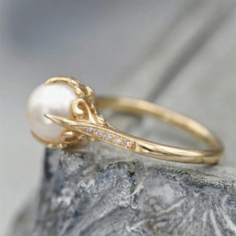 “Abigail” Yellow Gold Plated Cultured Pearl Ring Select Sizing Options Available. Stunning Classy Details Including Diamond-Like Cz Accent Stones And Carvings. Luxury Timeless Pearl Ring Gift, Luxury Pearl Promise Ring For Women, Pearl White Wedding Rings With Diamond Accents, Pearl Rings In Gold, New Ring Designs Gold, Pearl Engagement Rings, Pearl Gold Ring, Feminine Flowers, Pearls Ring