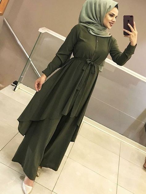 Hijab Fashion, Green Dress, Mirror, Green