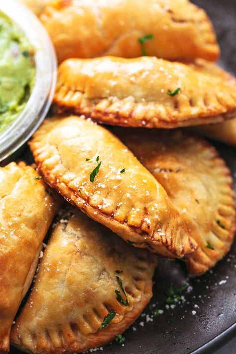 Easy Beef Empanadas, Mexican Empanadas, Pork Empanadas, Homemade Empanadas, Easy Empanadas Recipe, Beef Empanadas Recipe, Authentic Mexican Recipes, Empanada Recipe, Homemade Mexican