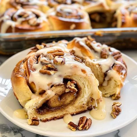 Apple Pecan Cinnamon Rolls Sticky Apple Pecan Cinnamon Rolls, Apple Pecan Cinnamon Rolls, Pecan Cinnamon Rolls Recipe, Cinnamon Pecan Rolls, Pecan Cinnamon, Pecan Cinnamon Rolls, Sweet Apples, Pecan Rolls, Bread Bakery