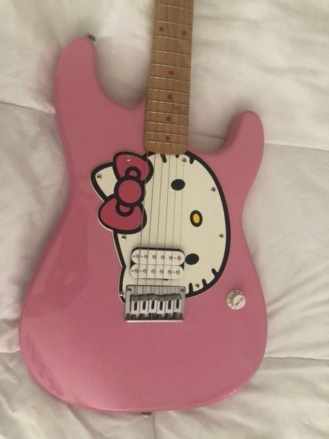 Hello Kitty Guitar, Hello Kitty Outfit, Pink Guitar, Hello Kitty Merchandise, Hello Kitty House, Charmmy Kitty, Kitty Clothes, 일본 패션, Custom Pickguard