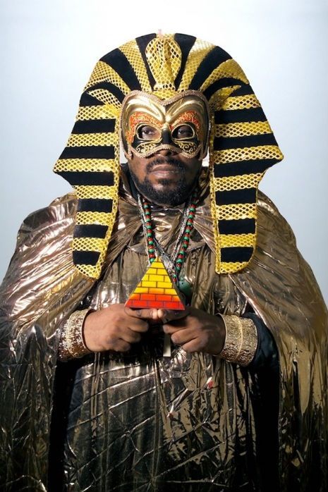 Afrika Bambaataa Afrika Bambaataa, Rapper Delight, Bootsy Collins, George Clinton, Dangerous Minds, Real Hip Hop, Hip Hop Shirts, Classic Video, 90s Hip Hop