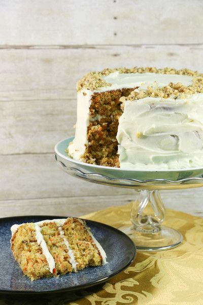 Moms Triple Layer Carrot Cake 3 Layer Carrot Cake, Ultimate Carrot Cake Recipe, Layer Carrot Cake, Carrot Cake Recipe Easy, Dorie Greenspan, Easy Carrot Cake, Pecan Ice Cream, Cake Mug, Best Carrot Cake