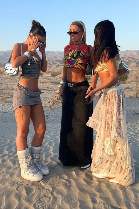 Rate This Festival Outfits From ⭐1~10. SAVE & FOLLOW i will update everyweek. Festival Outfits Pants, Desert Rave Outfits, Btv Outfits, Lalapalooza Outfits, Music Festival Outfits Rave, Coachella Fits, Coachella 2024, Rave Fit, Coachella Outfits