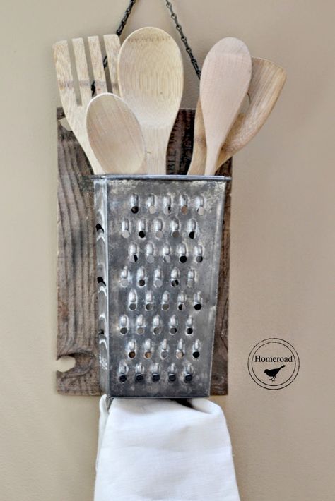 Turn a cheese grater into a spoon holder and towel rack for a farmhouse kitchen. Homeroad.net #farmhousestyle #kitchen #farmhousekitchen #repurposed #vintage Cheese Grater Crafts, Grater Crafts, Grater Ideas, Vintage Kitchen Table, Repurposed Kitchen, Kitchen Decor Wall, Crazy House, Kitchen Makeovers, Vintage Kitchens