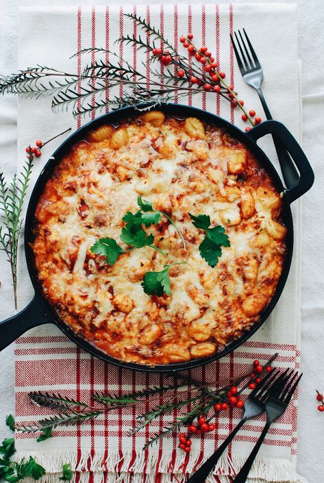 Gnocchi Lasagna, Skillet Gnocchi, Lasagna Recipe With Ricotta, Vegetarian Lasagna Recipe, Lasagna Recipes, Jay Kay, Pastas Recipes, Easy Lasagna Recipe, Vegetarian Lasagna