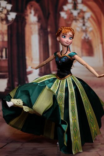 Grand Duchess Anastasia, Anna Coronation, Disney Princess Barbies, Disney Barbie Dolls, Frozen Dolls, Anna Doll, Made To Move Barbie, Disney Princess Fan Art, Disney Princess Dolls