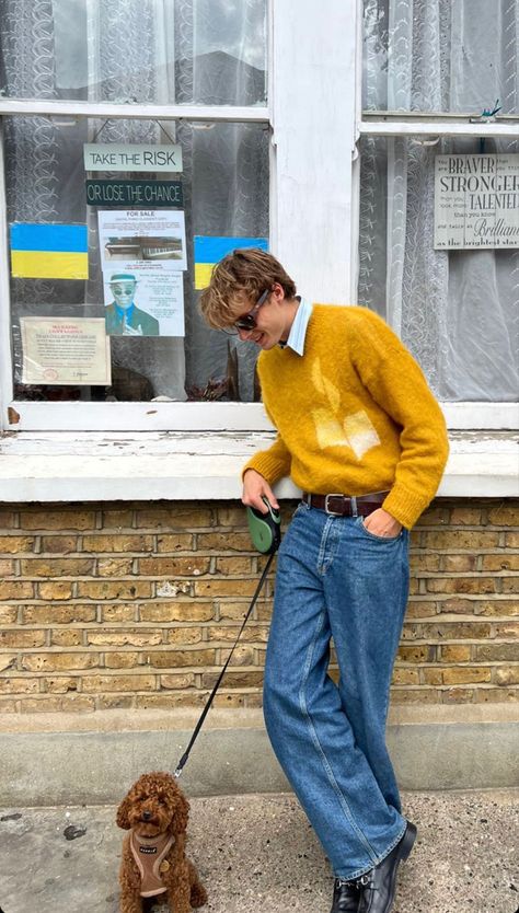 Yellow Sweater Outfit, Hugh Laughton Scott, Hugh Laughton, Aesthetic Male Outfits, Soft Boy Aesthetic, Guy Fits, Men Aesthetic, Outfits Hombre, Soft Boy