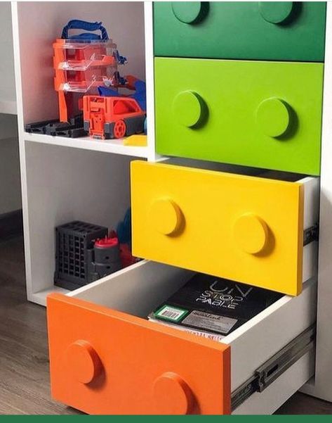 Lego Boys Room, Boys Lego Bedroom, Boys Lego Room, Lego Bedroom Decor, Lego Furniture Ideas, Lego Themed Bedroom, Lego Room Ideas, Lego Room Decor, Car Themed Bedrooms