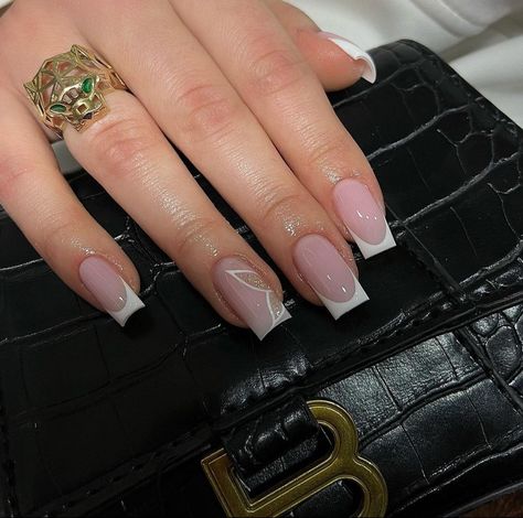 Short Classy Nails, Butterfly Nails, Halloween Acrylic Nails, Simple Acrylic Nails, Glow Nails, Blush Nails, Classy Acrylic Nails, Short Square Acrylic Nails, Acrylic Nails Coffin Short