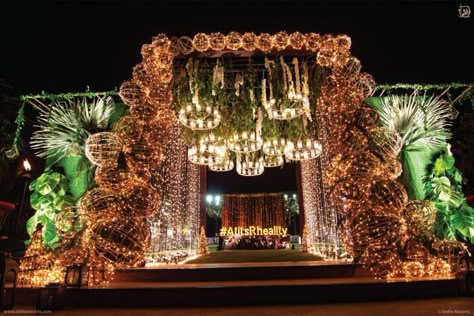 Wedding Gate, Entry Gate, Reception Entrance, Gate Decoration, Wedding Stage Backdrop, Street Lighting, Wedding Entrance Decor, Wedding Stage Design, Classic Wedding Decorations