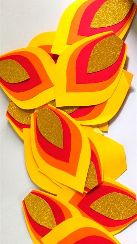 DIY Paper Craft for Home Decoration Idea Diy Diwali Lanterns, Diwali Craft For Children, Diwali For Kids, Diwali Activities, Lantern Paper, Diy Crafts For School, Peacock Crafts, Lamp Making, Janmashtami Decoration